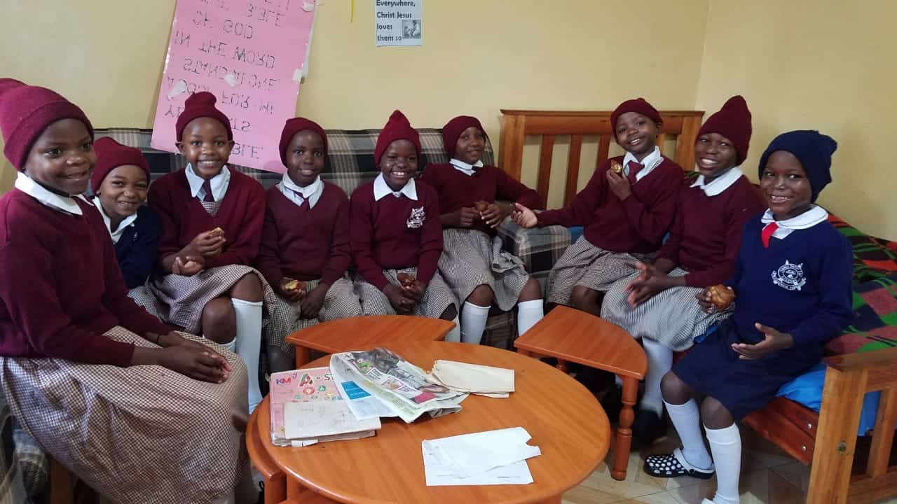 schoolgirls2 schoolgirls2